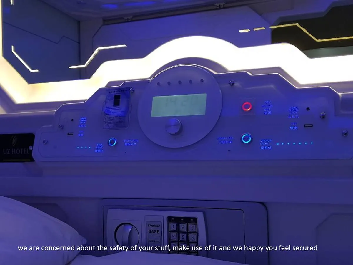 Uz Airport Capsule Hotel Kulai 2*,  Malaysia