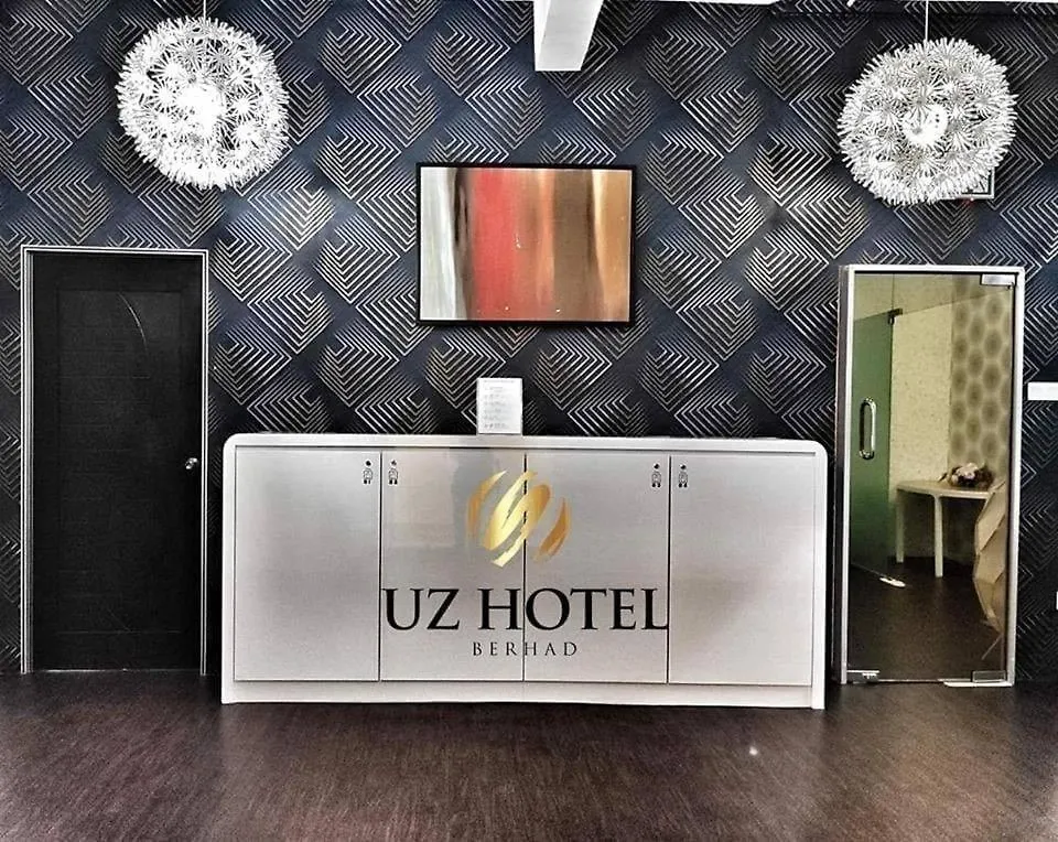 Uz Airport Capsule Hotel Kulai
